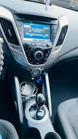 Hyundai Verkaufe Auto Hyundai VELOSTER - scheckheftgepflegte Hyundai Veloster