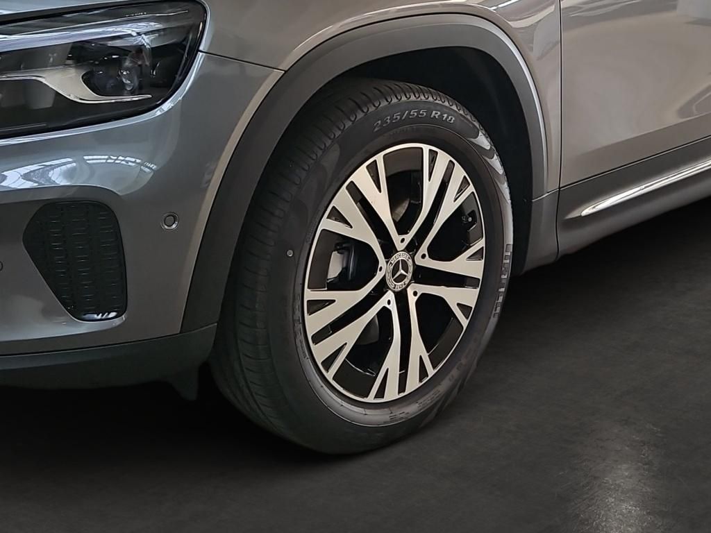 Fahrzeugabbildung Mercedes-Benz GLB 200 +PROGRESSIVE+AHK+360+TOTWINKEL+DISTRONIC