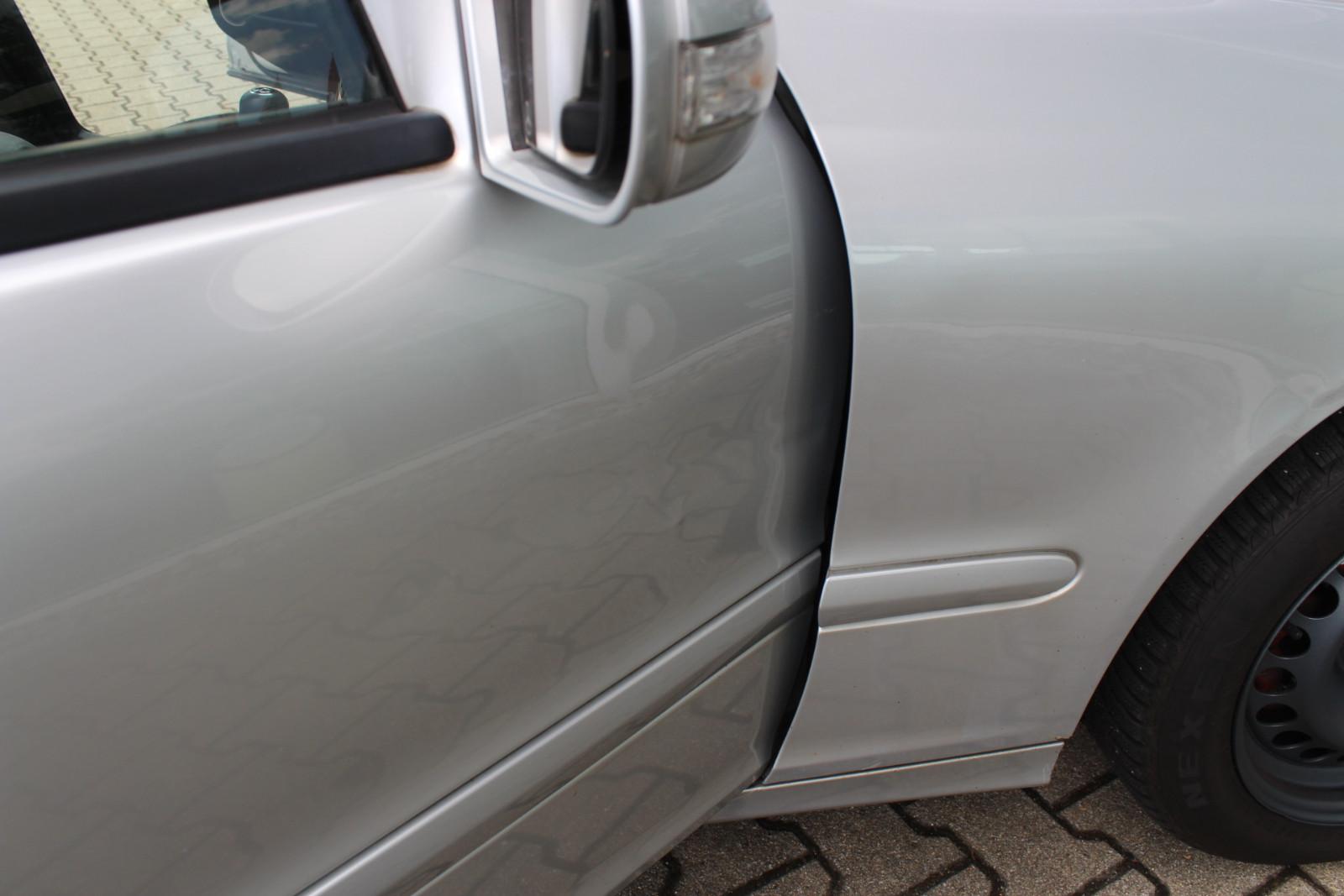 Mercedes-Benz C220 2006 — photo 30