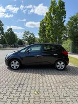 Kia Venga 1.6 CRDi |128 PS|TÜV Neu|Pano|KeyLess-Go.. - Kia Venga mit Diesel-Antrieb: 1.6