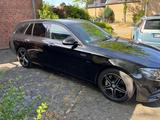 Mercedes-Benz E 300 de T AMG Line Pano Multibeam Distronic Key - Mercedes-Benz E 300 Gebrauchtwagen in Mülheim (Ruhr)