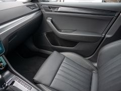 Foto Nummer 11: SKODA Superb