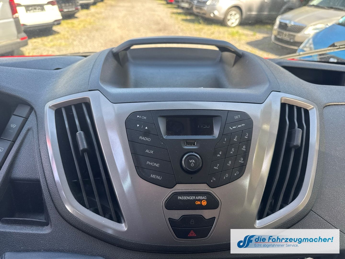Fahrzeugabbildung Ford Transit Kombi 350 L3 Trend Temp Klima *2076