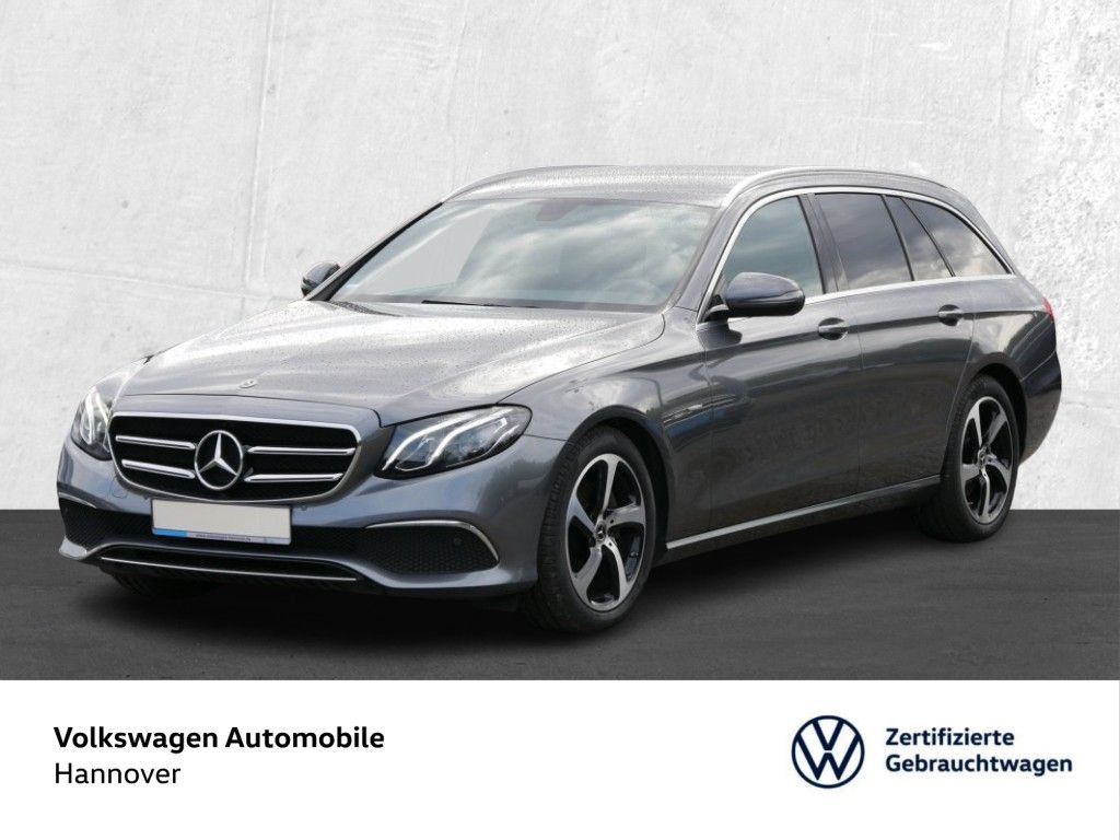 Mercedes-Benz E 300 d Sport Style Automatik  Navi LED AHK CAM