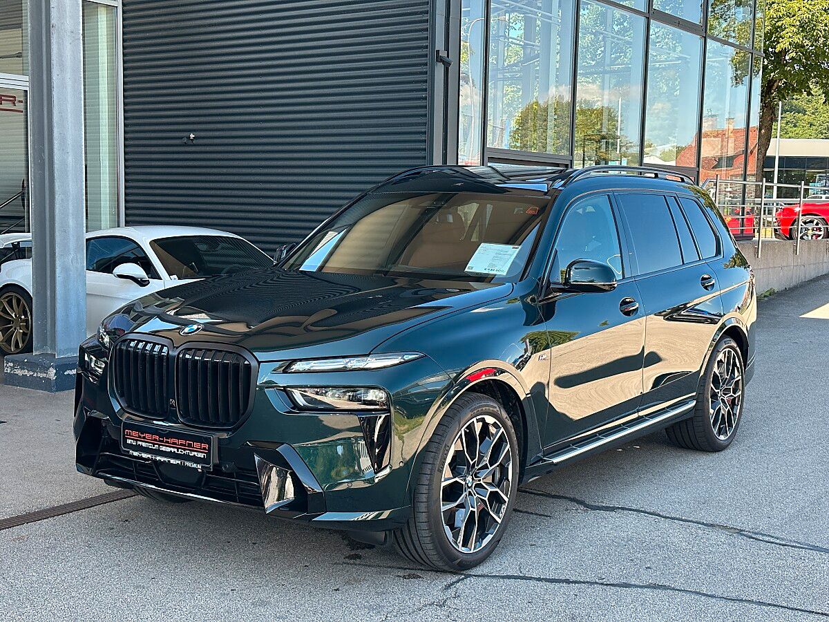 BMW X7 xDrive40d M-Paket PRO Aut. / Iconic Glow /...
