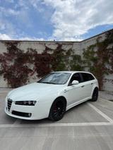 Alfa Romeo 159 Turismo internazionale 1750 TBI - Alfa Romeo 159