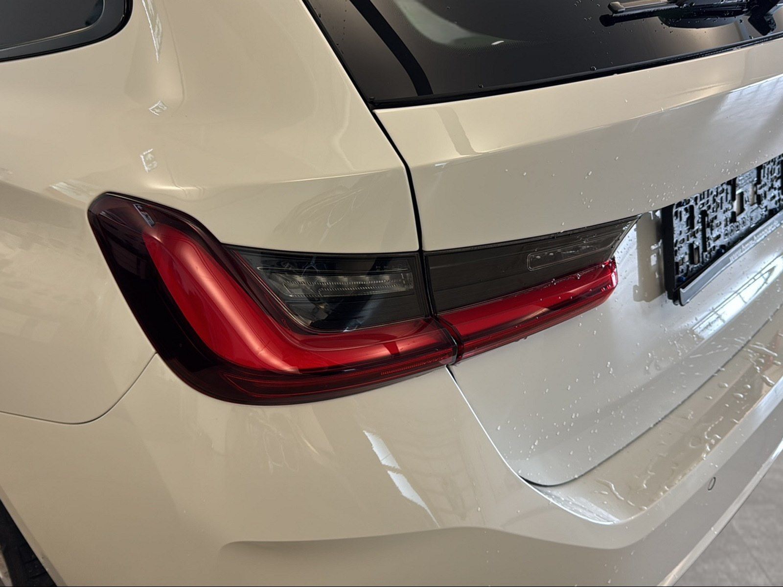 BMW 318i Touring Navi AHK PDC Sportsitze foto 12