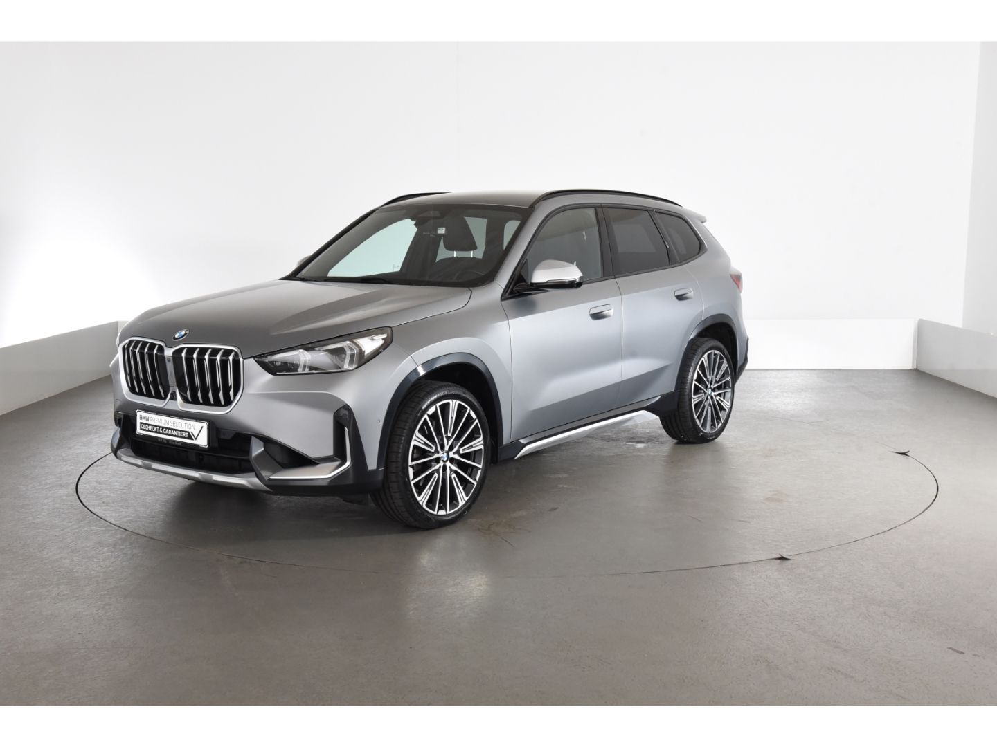 BMW X1 23 i xDrive xLine Anhängerkupplung Rückfahrka foto 2
