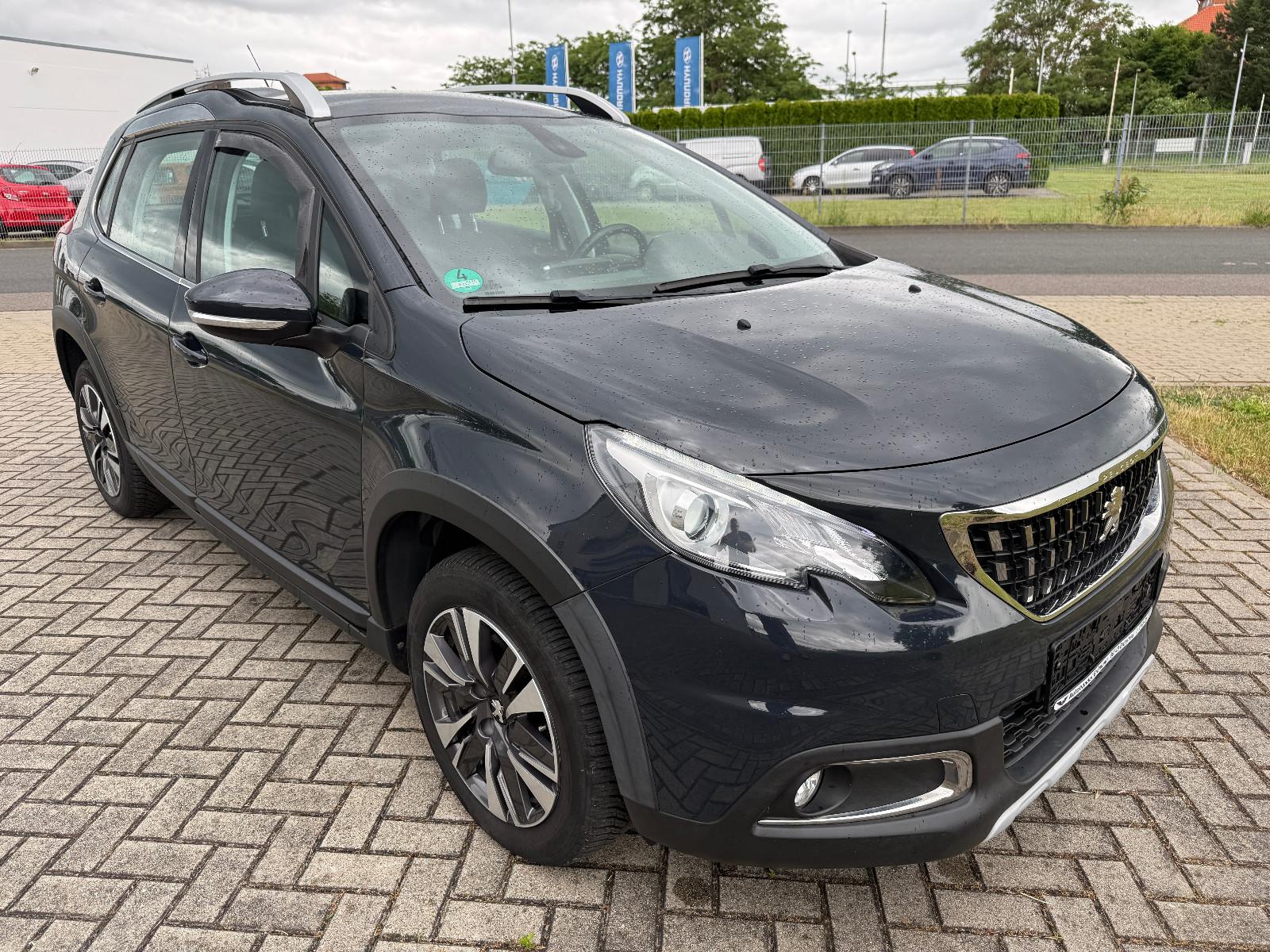 Peugeot 2008 Allure*Aut*Temp*1 Hand*Panorama*
