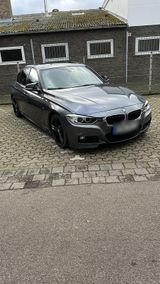 BMW 3er F30 318xD NAVI*SHZ*PDC*18ZOLL - BMW 3 Series: E30