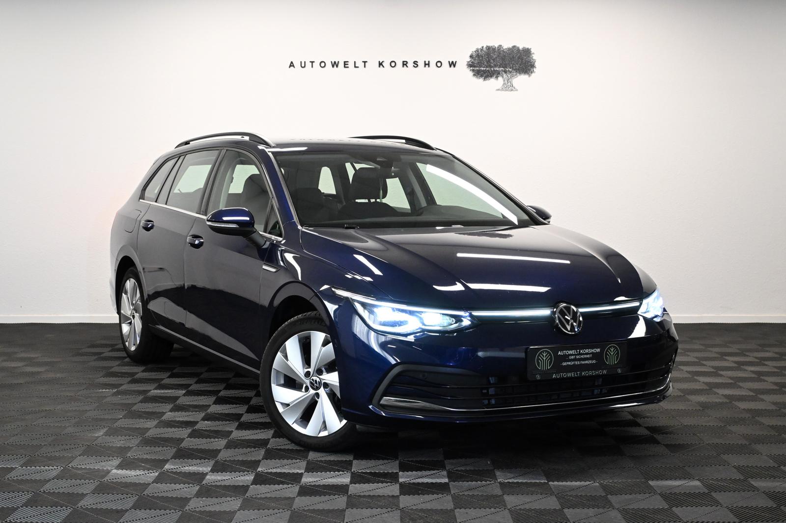 Volkswagen Golf Style *IQ-LIGHT*AHK*KAMERA*KEYLESS*CARPLAY