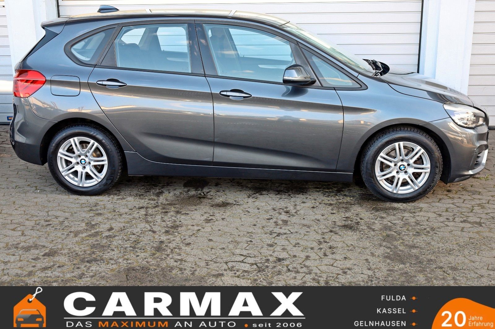 Fahrzeugabbildung BMW 218dA Active Tourer  Navi,LED,SH,PDC,SR+WR