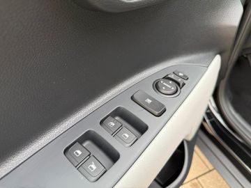 Kia Stonic 1.0T 48V Nightline Edition LED Navi PDC