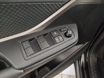 Toyota C-HR - 8