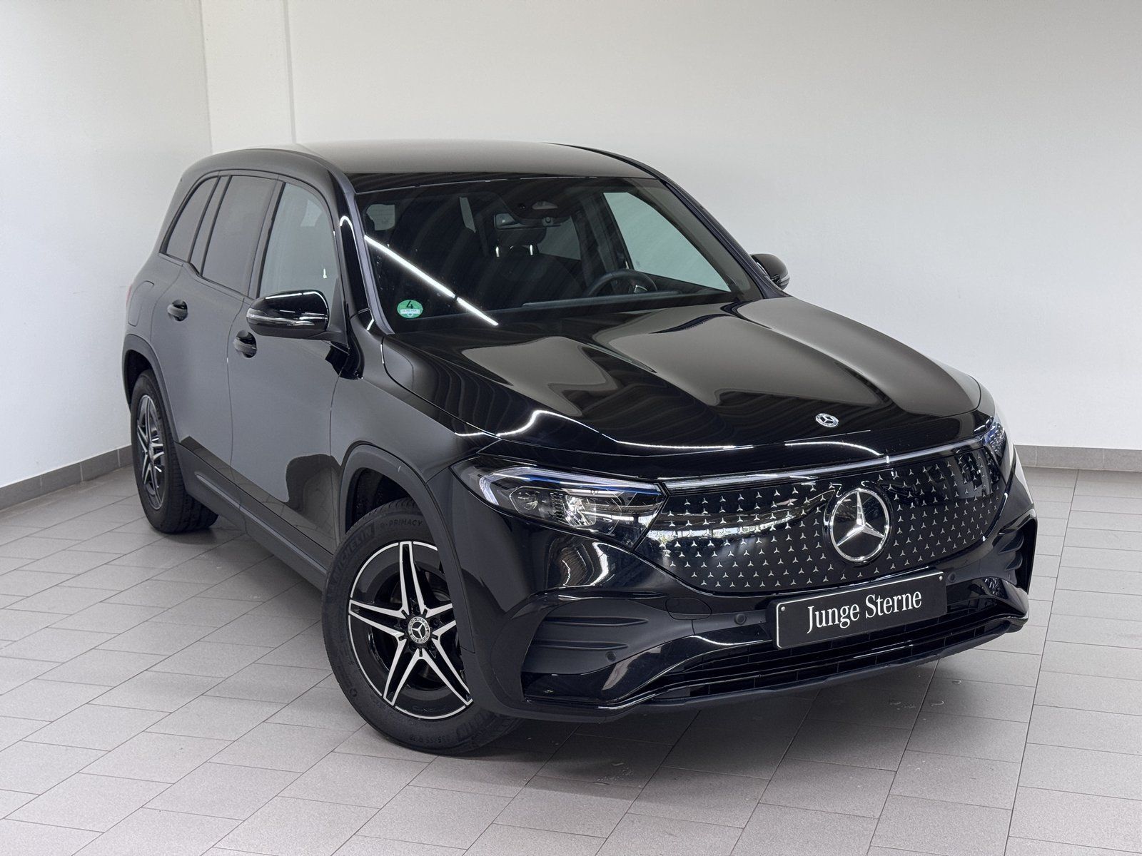 Mercedes-Benz EQB 250+ AMG+NIGHT+DIST+KAMERA+LED+AMBIENTE+EASY imagem 2