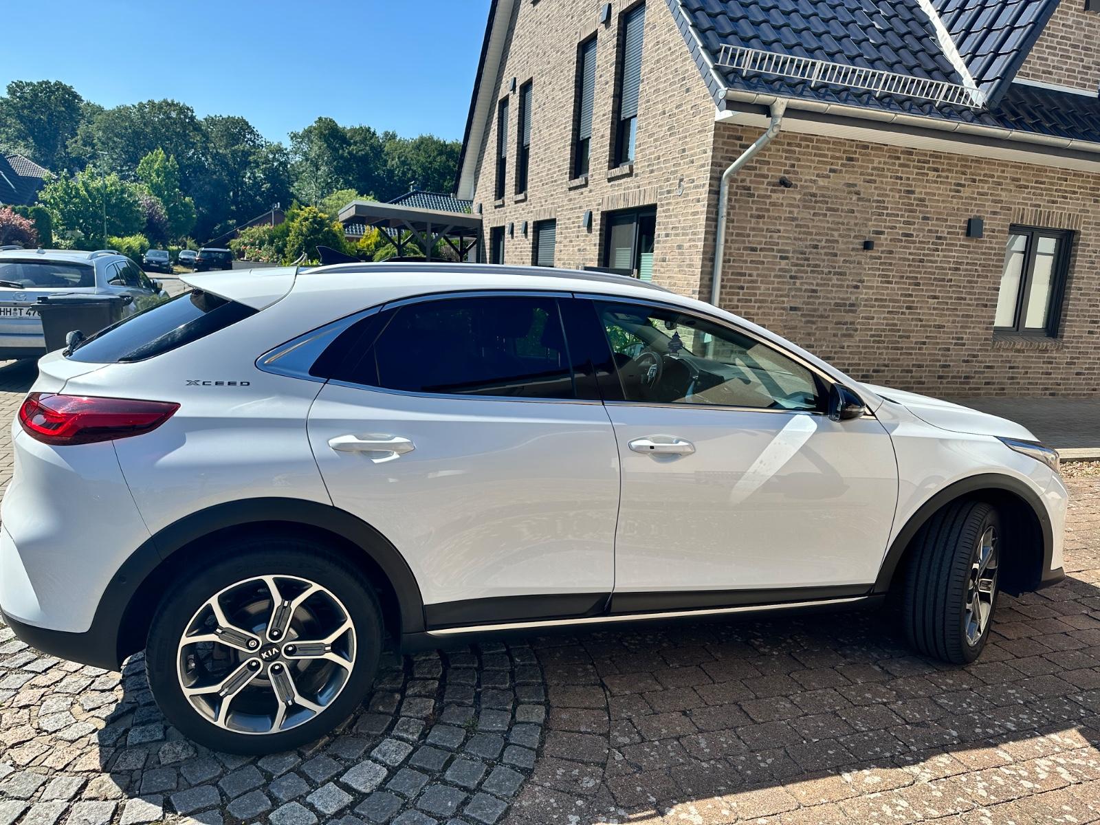 Kia *XCeed 1.6 T-GDI DCT Platinum/ Pano/Cam/Memory*