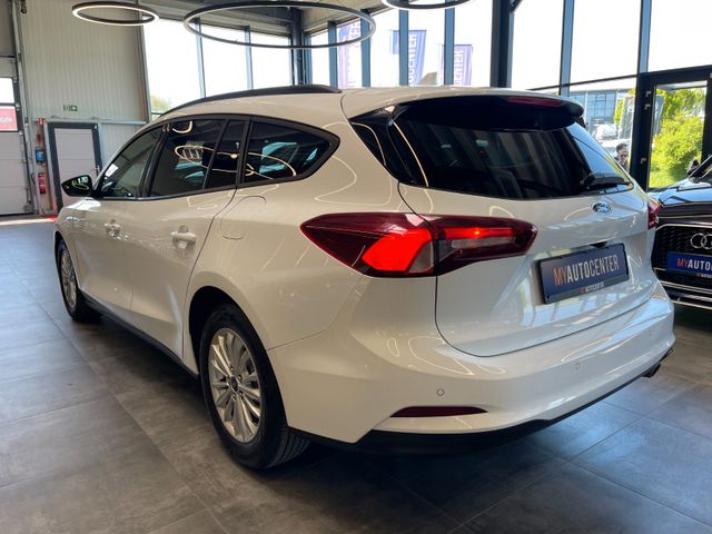 Ford Focus Turnier Cool & Connect 1.5 TDCi*NAVI*LED*