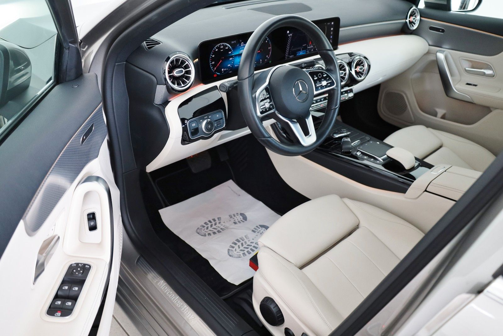 Fahrzeugabbildung Mercedes-Benz A 200 d Limousine Progressive,Leder,Navi, Kamera