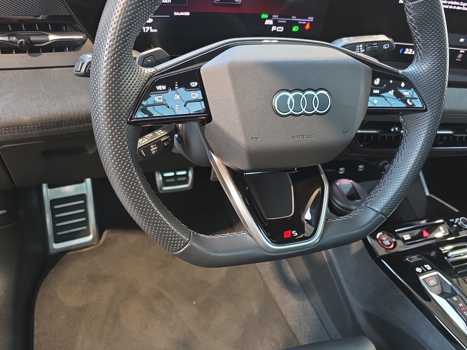 Audi SQ6 e-tron - Bild 10