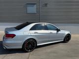 Mercedes-Benz E 63 AMG E -Klasse Lim. E 63 AMG S 4Matic - Mercedes-Benz: Coupé, E63