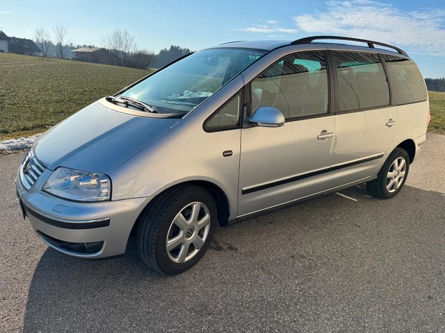 Volkswagen Sharan 1,9 Highline 7 Sitze Automatik