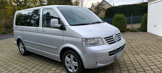 Volkswagen T5 Multivan United