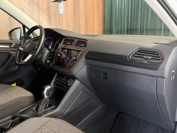 Volkswagen Tiguan - 7