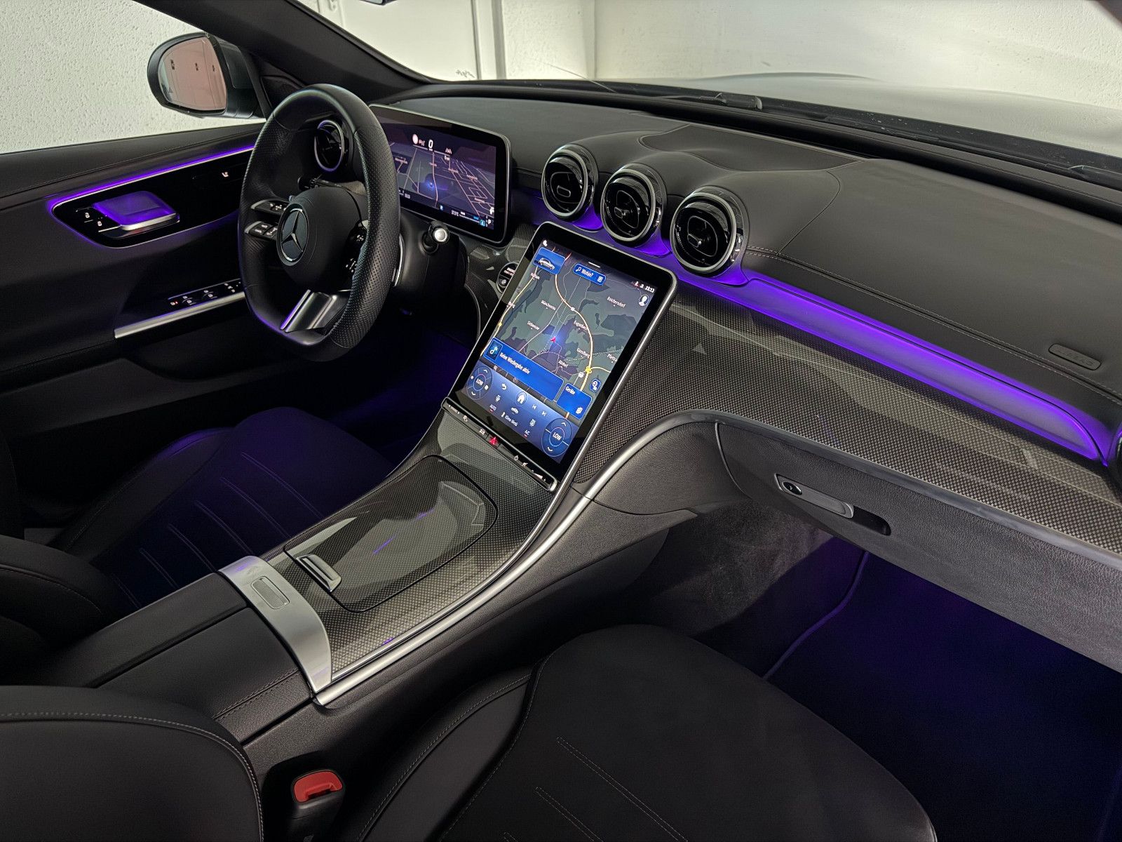 Fahrzeugabbildung Mercedes-Benz C 300 T d AMG-LINE/AMBI+/DAB/LED/DISTRONIC+