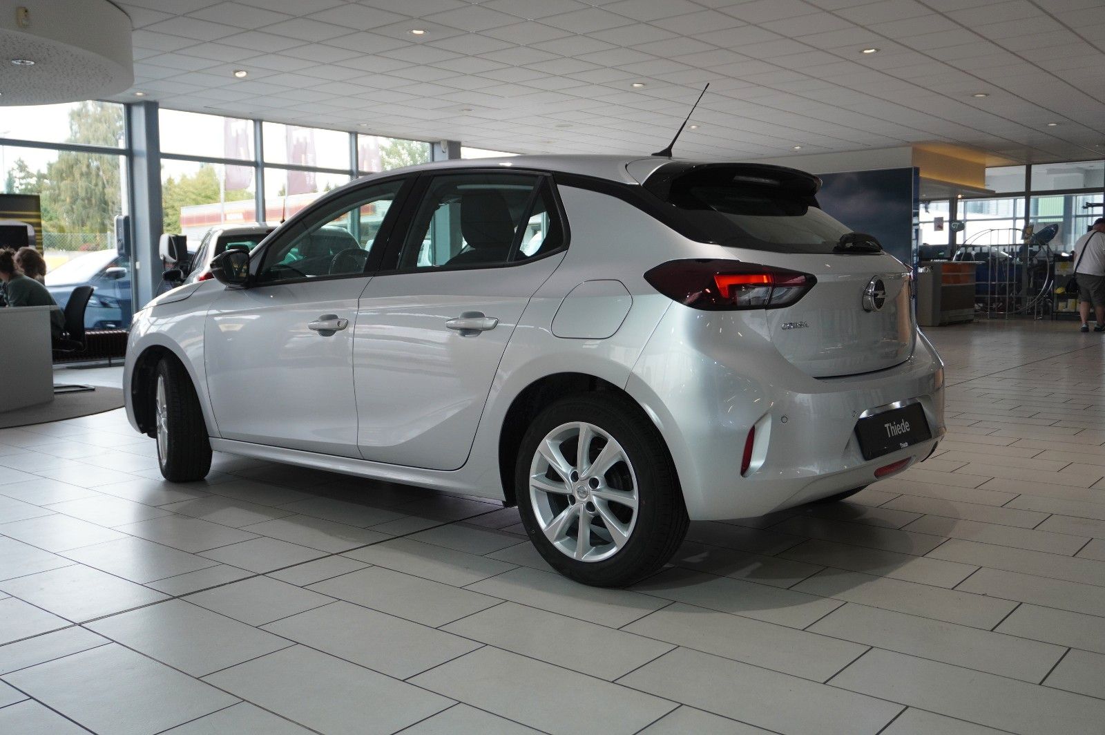Fahrzeugabbildung Opel Corsa F 1.2 ELEGANCE NAVI/LED/TEMP./SPORT/DAB+