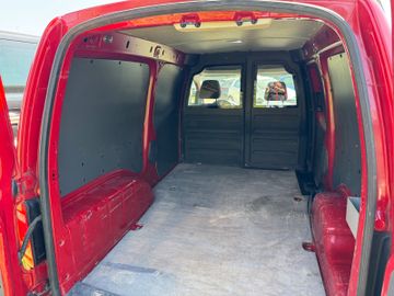 Volkswagen Caddy - 6