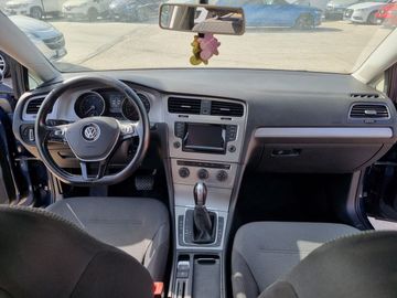 Volkswagen Golf - 7