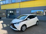 Toyota Aygo AYGO x-play KLIMA/RADIO/CD/TOP* - Toyota Aygo (X) aus 2018