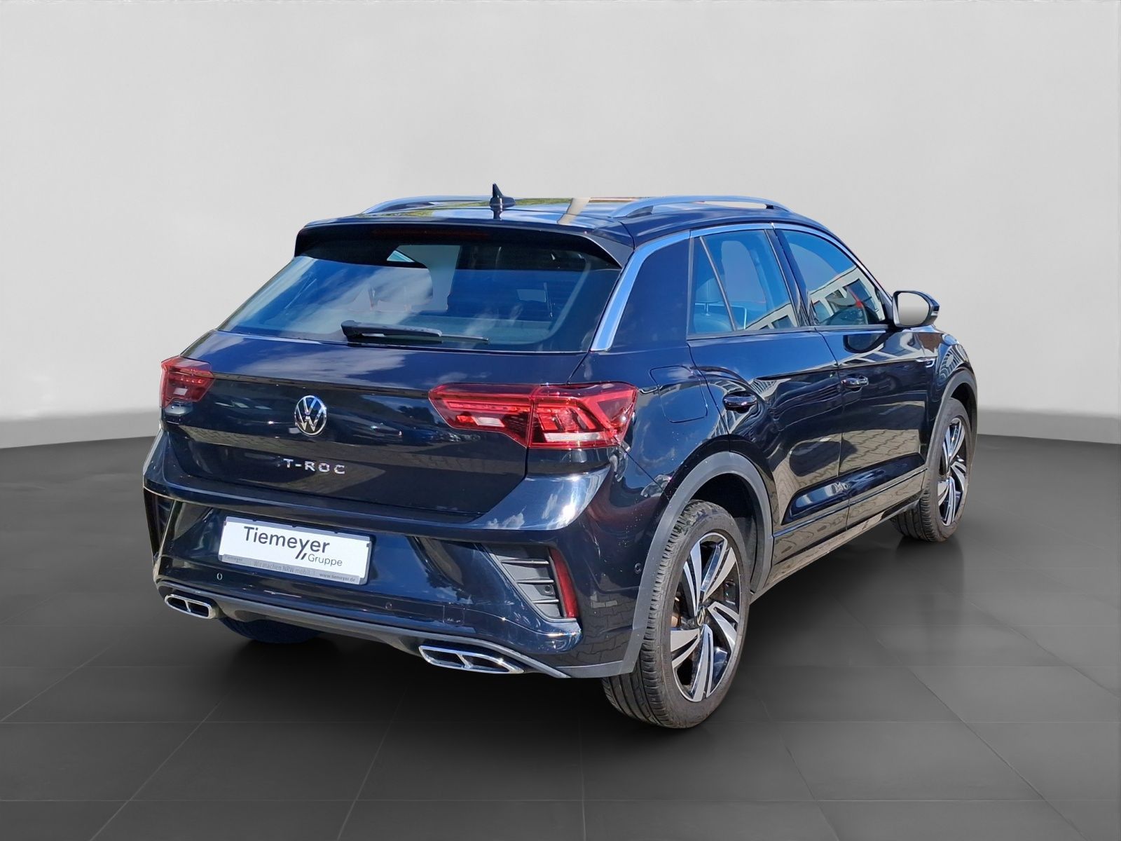 Volkswagen T-Roc 1.5 TSI DSG R-LINE LED KLIMA PDC foto 3
