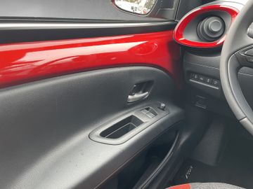 Toyota Aygo X 1.0 CVT Teamplayer *ACC*CAM*DAB*SHZ*TEL*