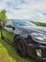 Volkswagen Golf 2.0 TSI GTI 