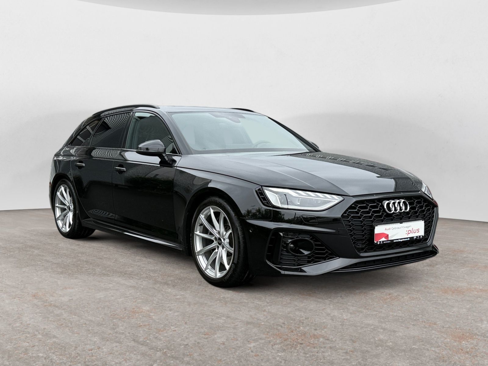 Audi RS4 - Bild 8