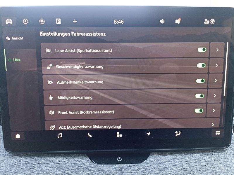 Fahrzeugabbildung SKODA Superb Combi 1.5 TSI mHEV Selection DSG  ASSISTE