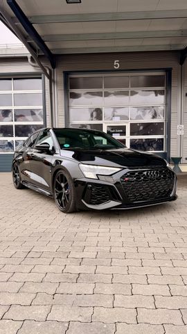 AUDI RS3 Limousine, Keramik, Bang und Olufsen, Head-U