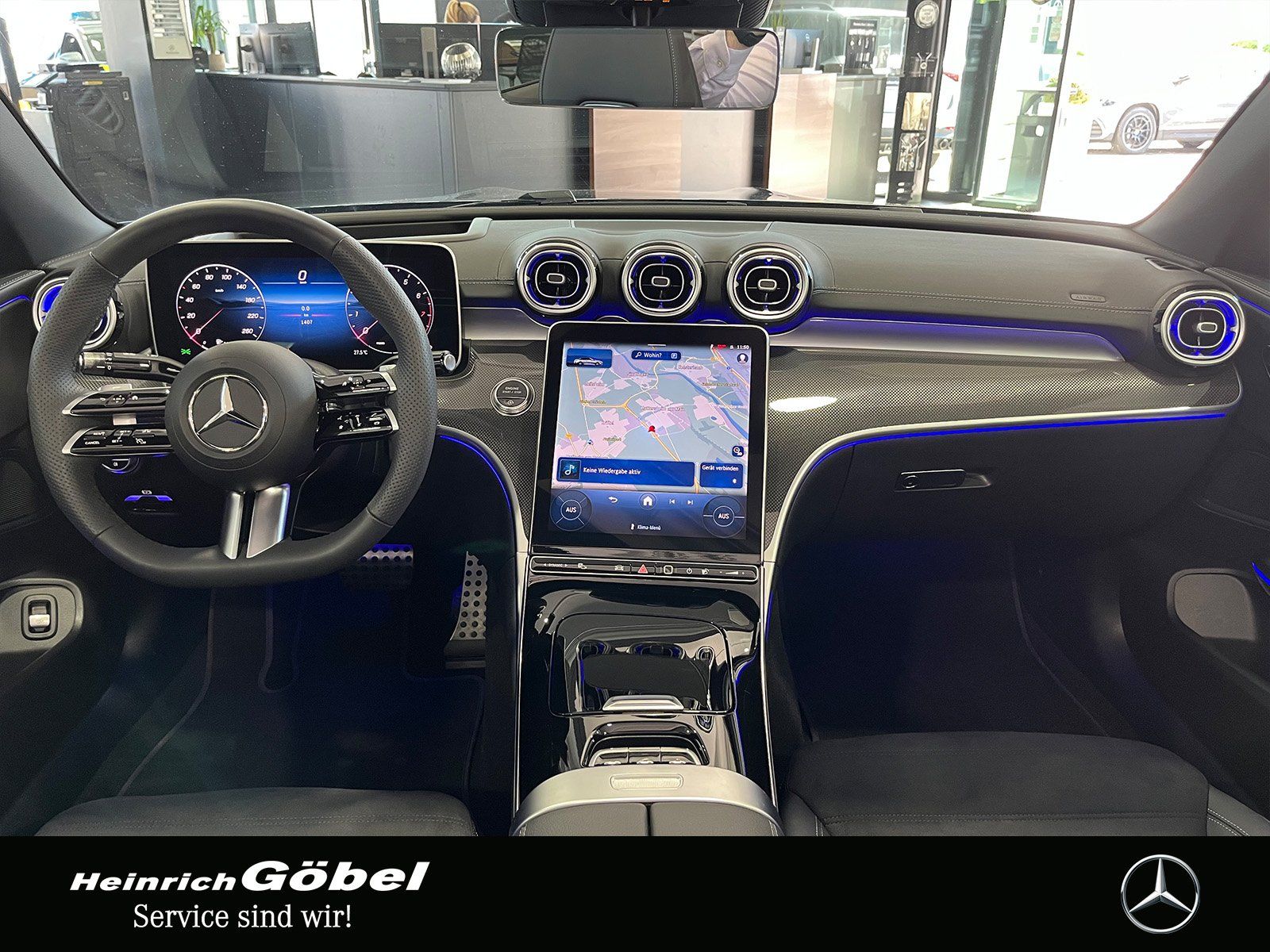 Fahrzeugabbildung Mercedes-Benz CLE 200 AMG+HUD+360°+LED+MEMORY+AMBIENTE+CARPLAY