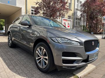 Jaguar F-Pace - 3