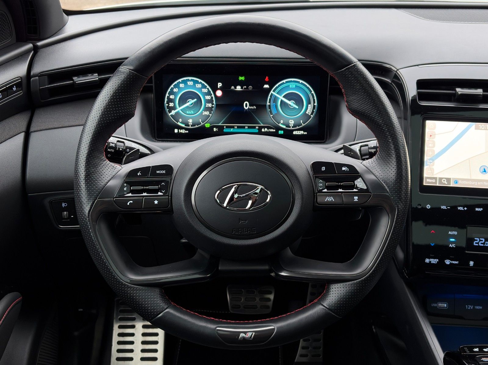 Fahrzeugabbildung Hyundai Tucson 1.6 T-GDI N-Line PHEV 4WD 360° ACC LHZ