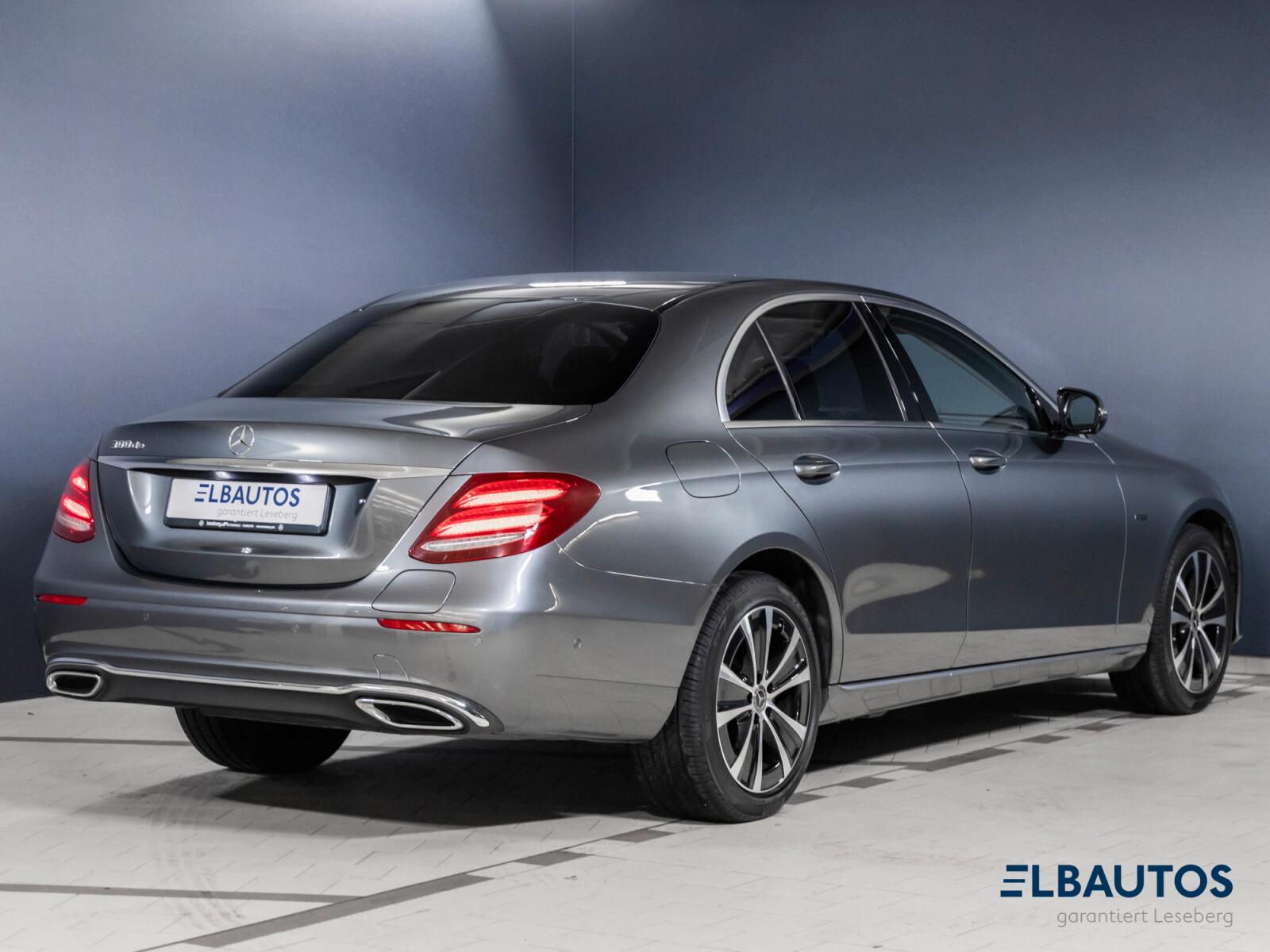 Mercedes-Benz E 300 de Avantgarde LED/AHK/Schiebedach/360°/DAB