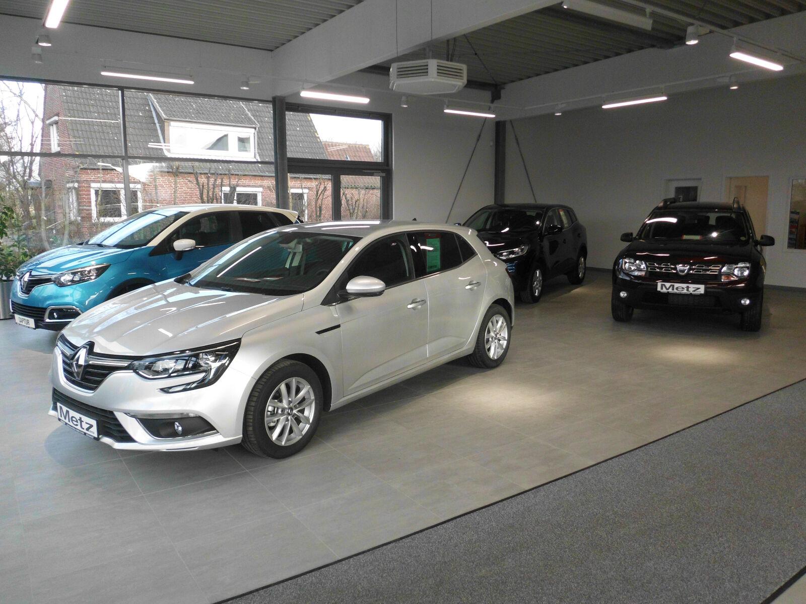 showroom-image-top