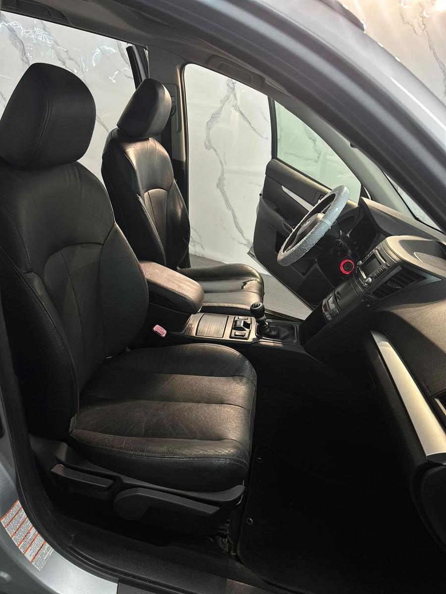 Subaru Outback 2014 — photo 13