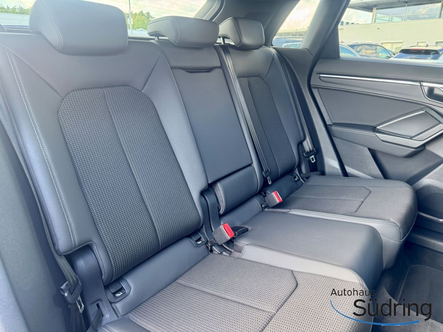 Q3 45 TFSI S-Line Quattro S-Tronic AHK Marix