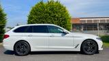 BMW 520d xDrive Touring Luxury Head Up AHK Pano - BMW 520 in Düsseldorf