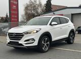 Hyundai Tucson blue Advantage 2WD / 1. Hand / Scheckheft - Hyundai Tucson Advantage mit Diesel-Antrieb