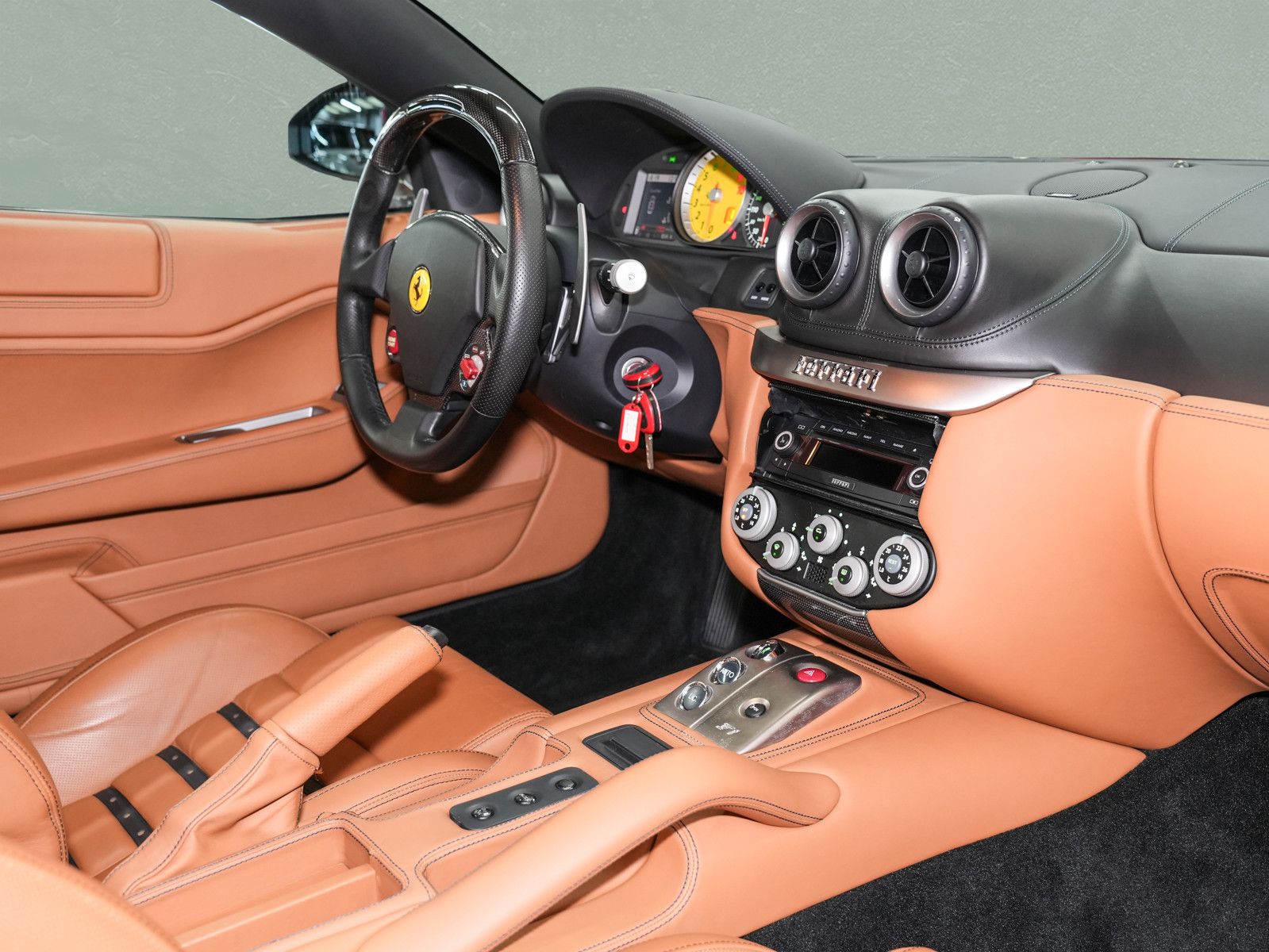 Fahrzeugabbildung Ferrari 599 GTB - Keramik|Carbon+Led|Bose|Sitzheizung