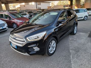 Ford Kuga - 3