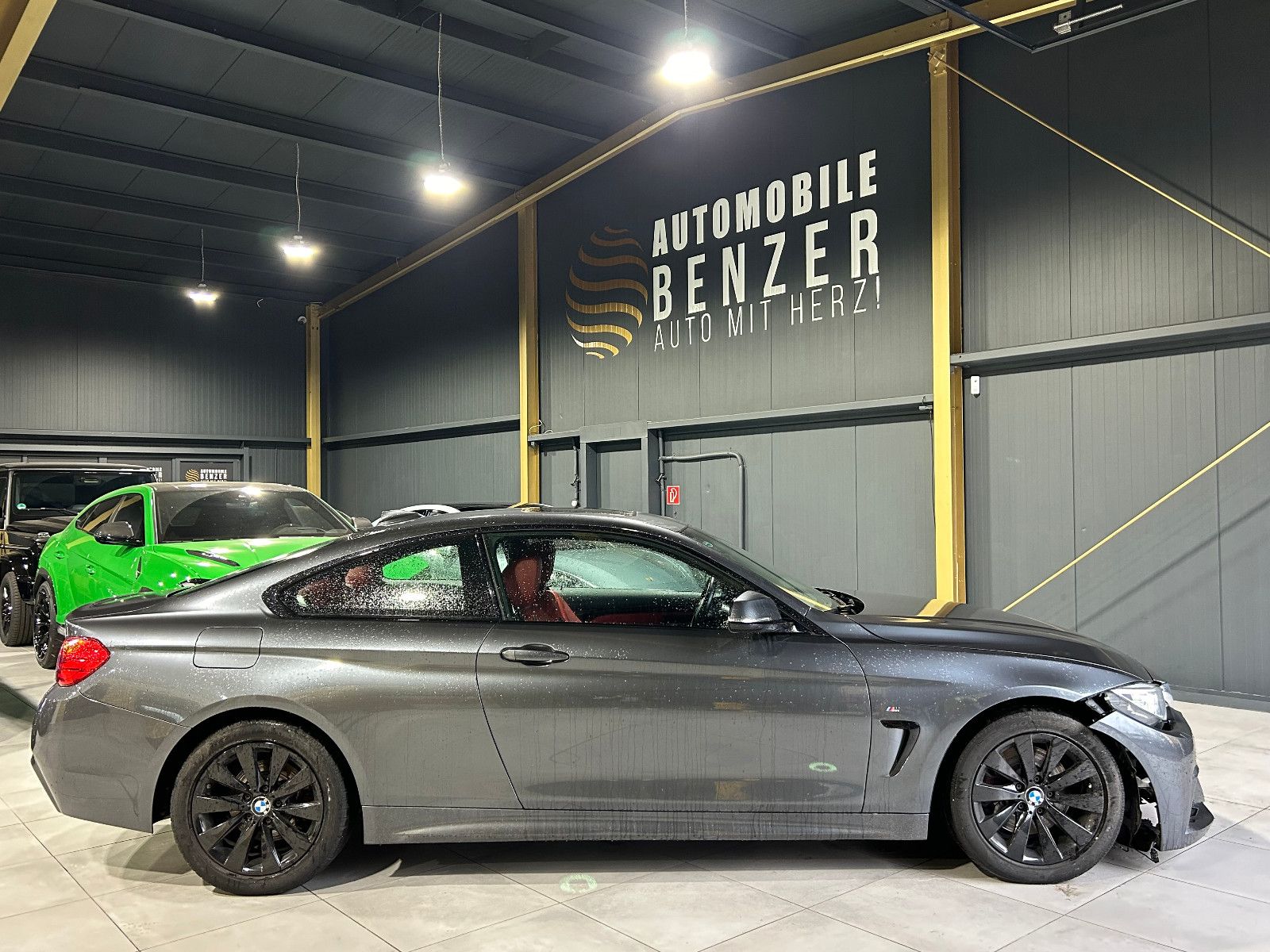 Fahrzeugabbildung BMW 428 Bau. 4 Coupe 428 i/BESCHÄDIGT/MOTORSCHADEN